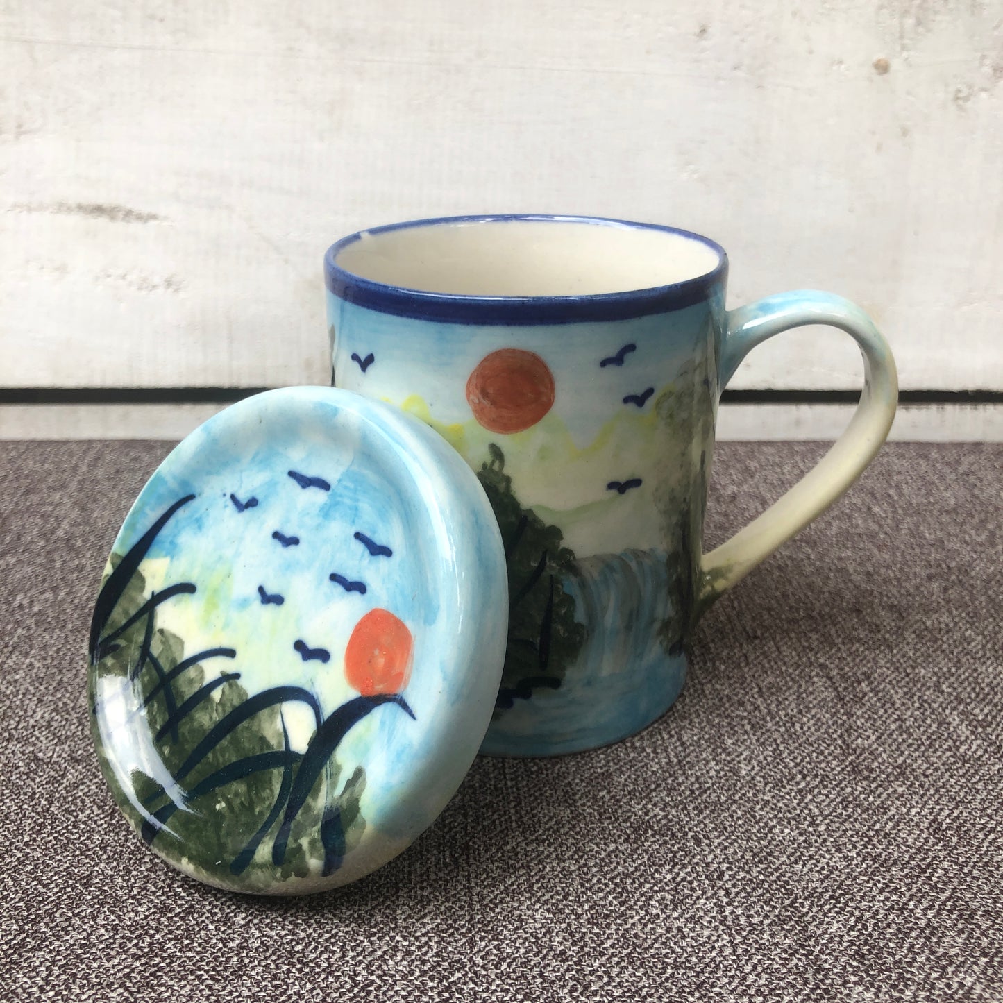 Art Cover Mug