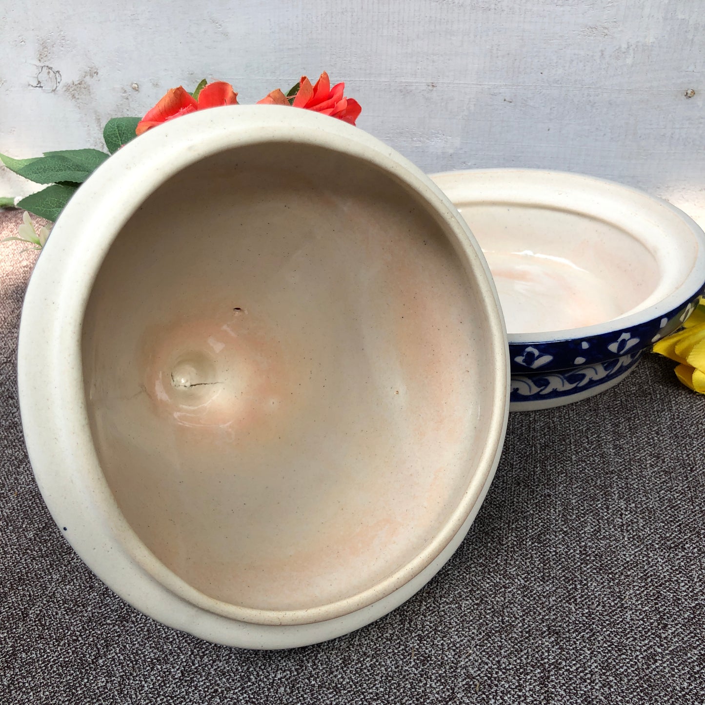 B Pair Bowl with Cap