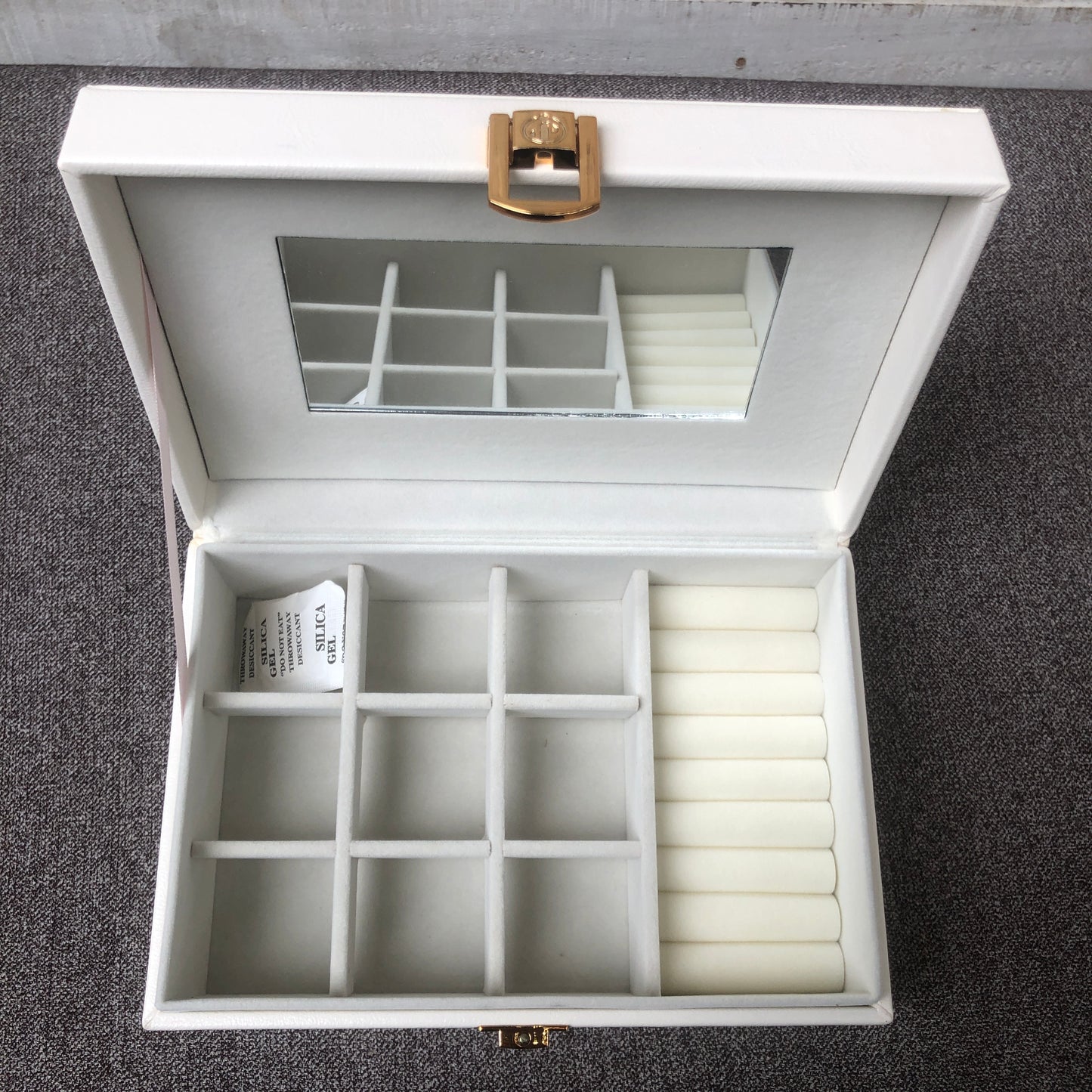 Ivory Elegance Jewellery Box