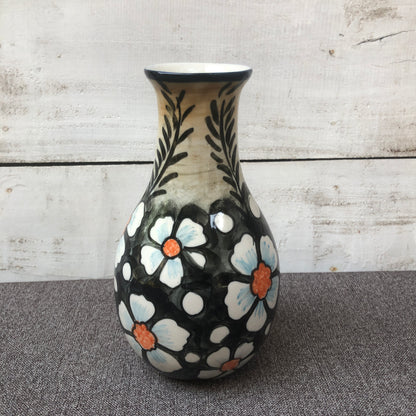Black Flower Vase