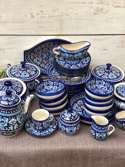 Antique Design Dinner Set - 8 Persons Serving With Tea Set