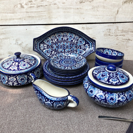 Antique Design Dinner Set - 4 Persons Serving