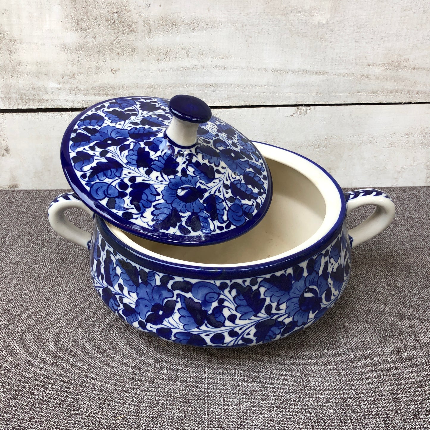 Blue Pattern Cover Pot