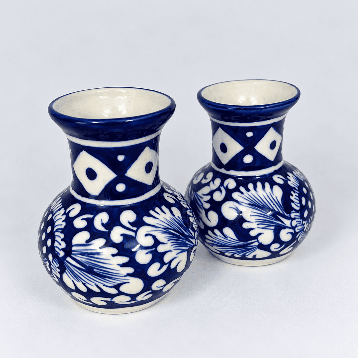 Blue Flower Small Tinny Vase - Set of 2