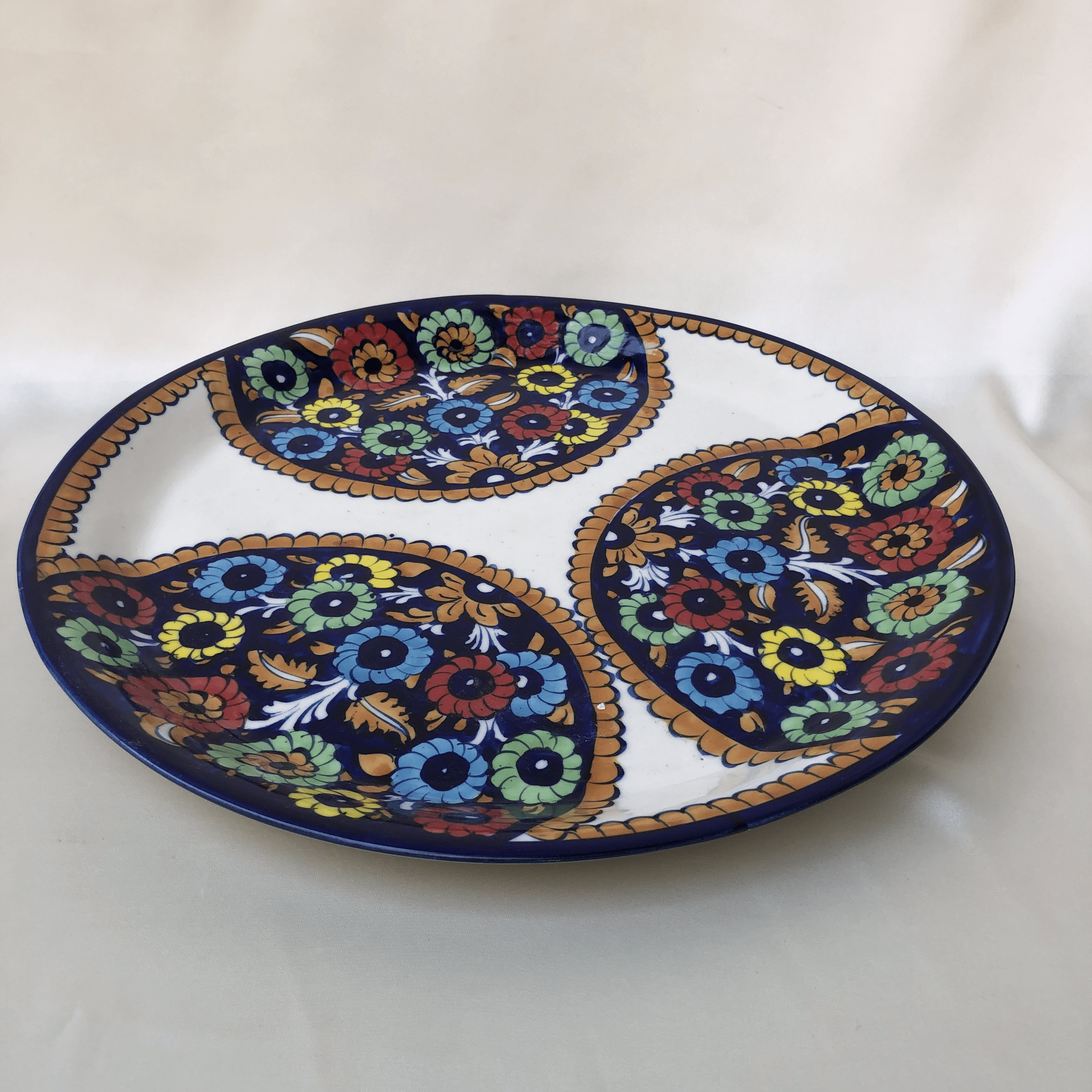 Plates & Platters New Jungle Flower Round Platter